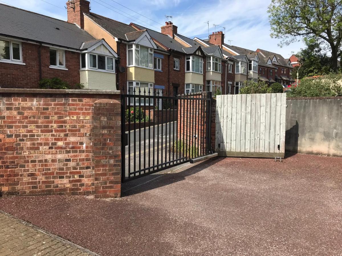Luxury City Centre Apartment, Exeter. エクステリア 写真